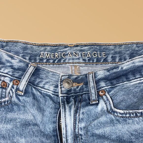 American Eagle Acid Wash Distressed 90s Boyfriend Denim Shorts Size 6 #135 - Picture 4 of 8